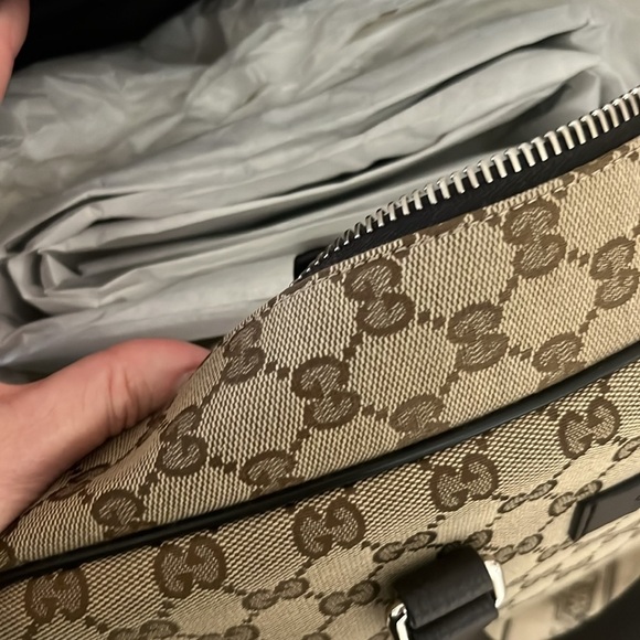 Gucci Unisex Classic Luggage Original GG
NWT
Canvas Carry On Duffle Travel​ - Picture 7 of 10